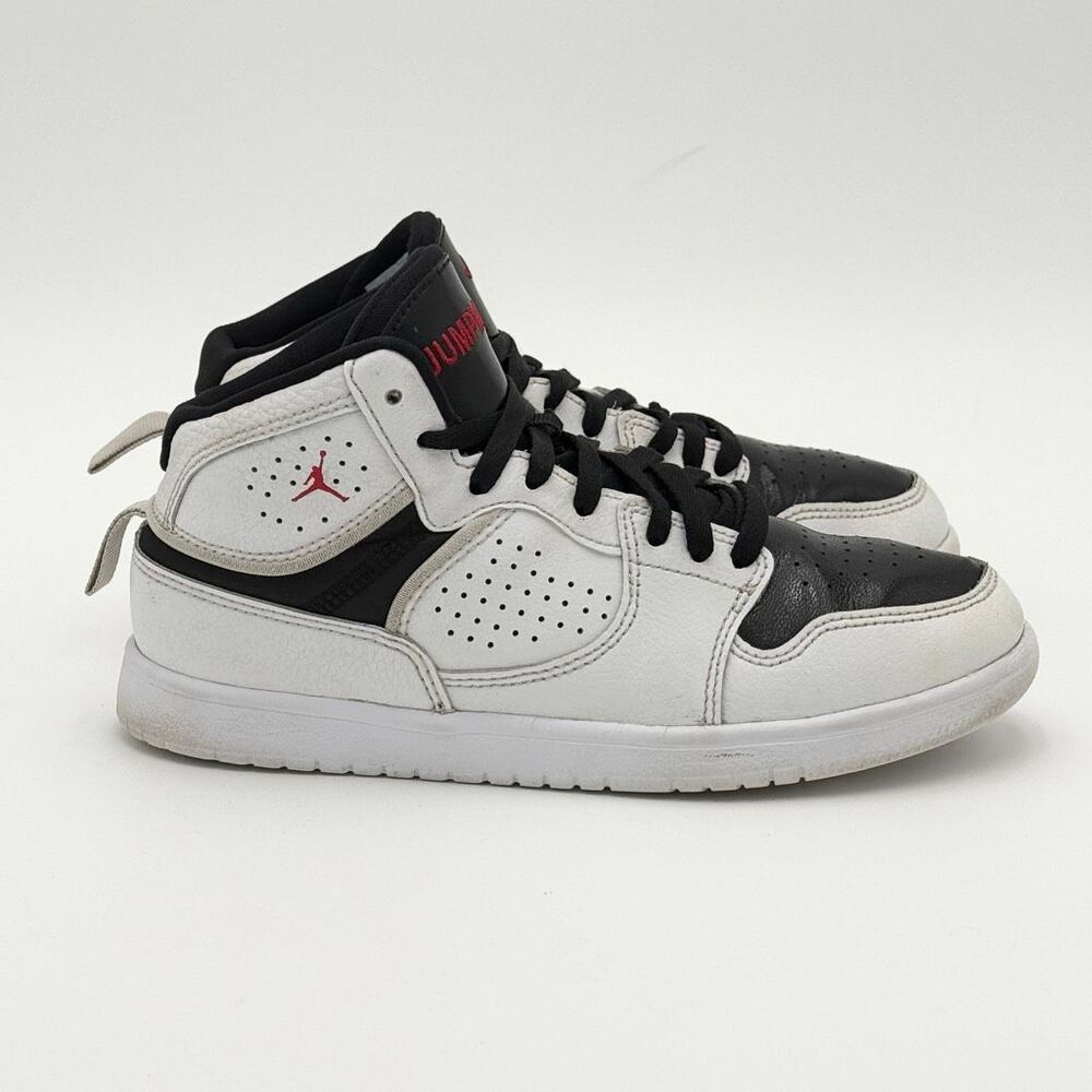 Nike Air Jordan Access Black/White AV7942-101 Size 3Y (Youth) EU 35 - Picture 5 of 12